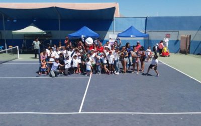 Escuela de Tenis Puerto Mejillones inicia sus clases con nuevos cupos para niños y jóvenes de la comuna
